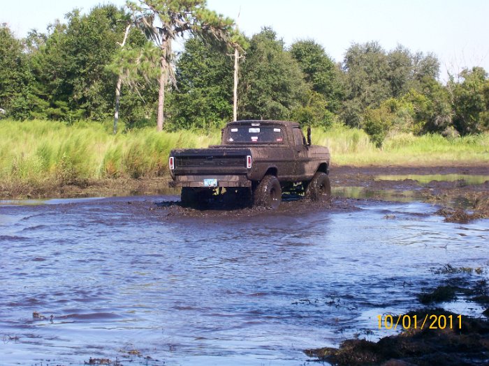 2011-Oct-01 HGR4X4 Cookout 077